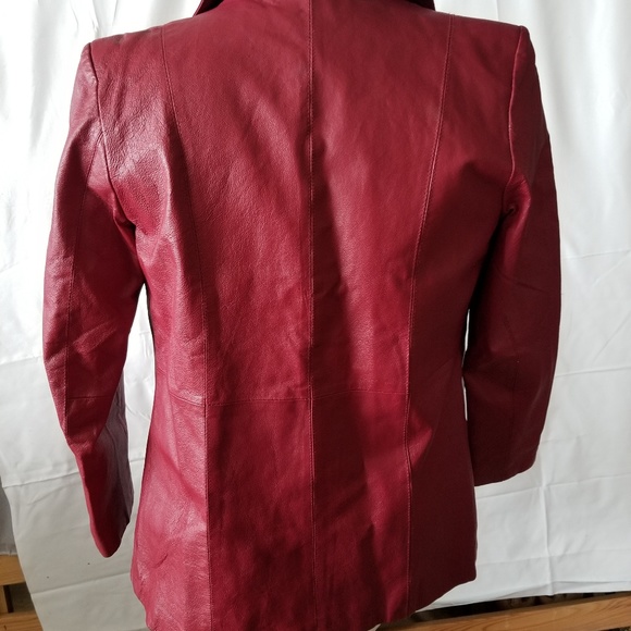Red leather jacket - Picture 2 of 2